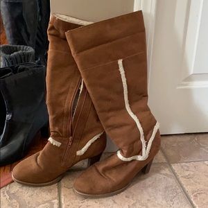 Brown suede boots - tall